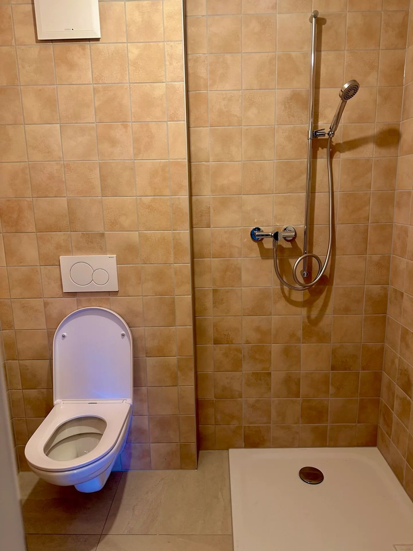 Beautiful new apartment for rent in Les Bioux. - Photo 3 of 3