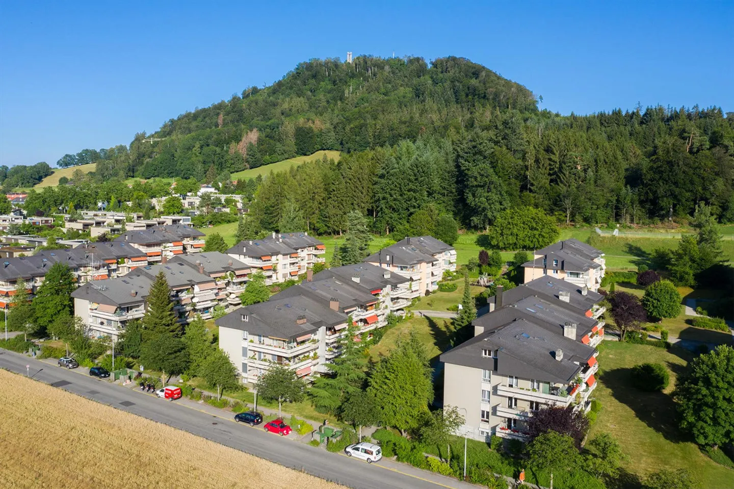 Appartement spacieux avec balcon - Photo 1 sur 7