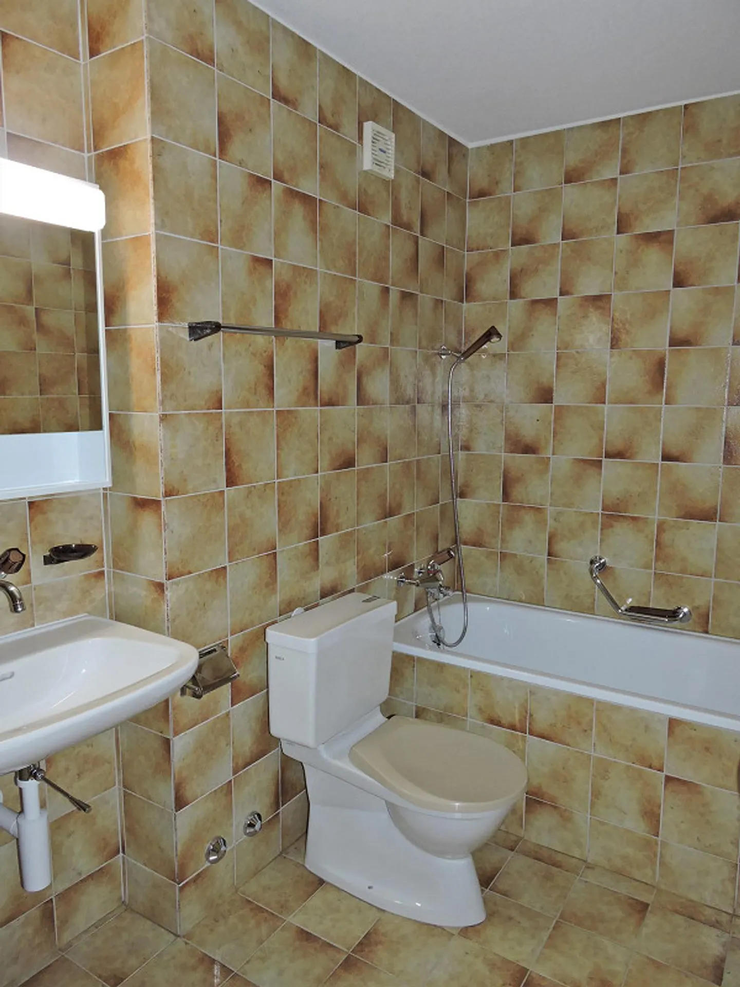 Appartement spacieux avec balcon - Photo 5 sur 7