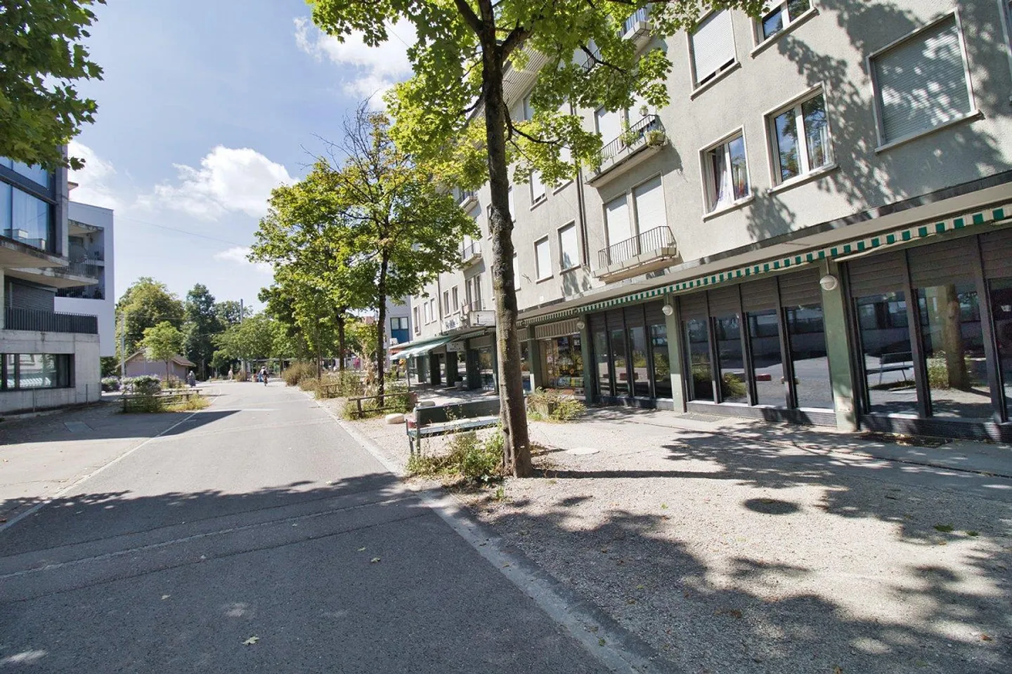Assolutamente centrale, vicino alla fermata del tram / zona pedonale - Foto 2 di 13