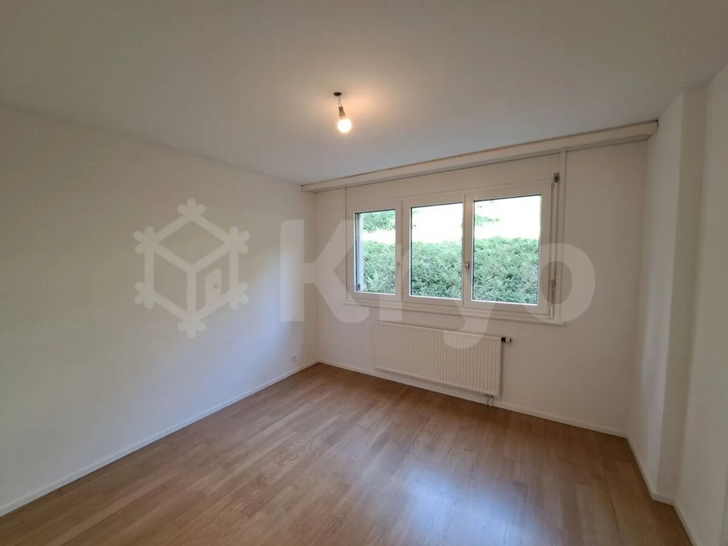 4.5 rooms fully renovated, large terrace, lake view - Photo 7 of 8