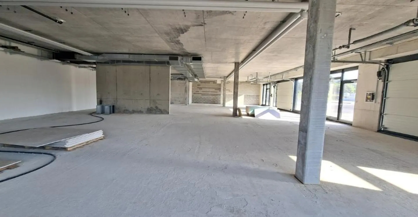 IDEAL PARK - Modern office 451 m² for rent - Photo 5 of 8