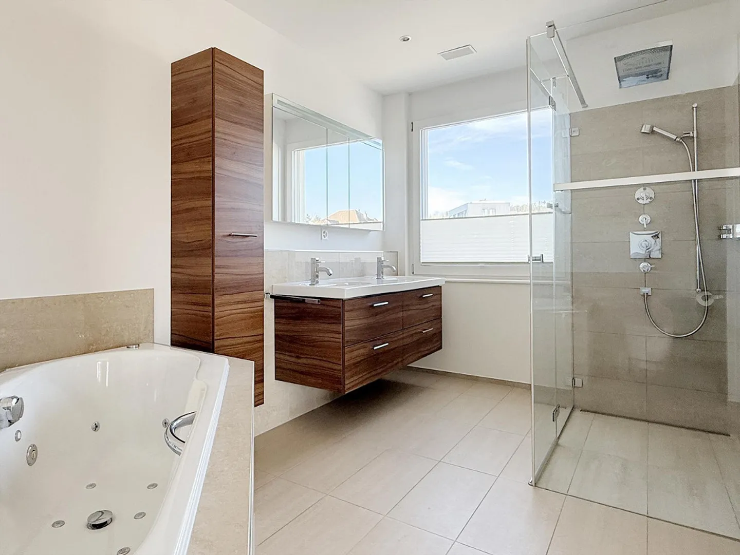 Appartement penthouse spacieux de 4,5 - 5 pièces avec 163 m2 - Photo 11 sur 22