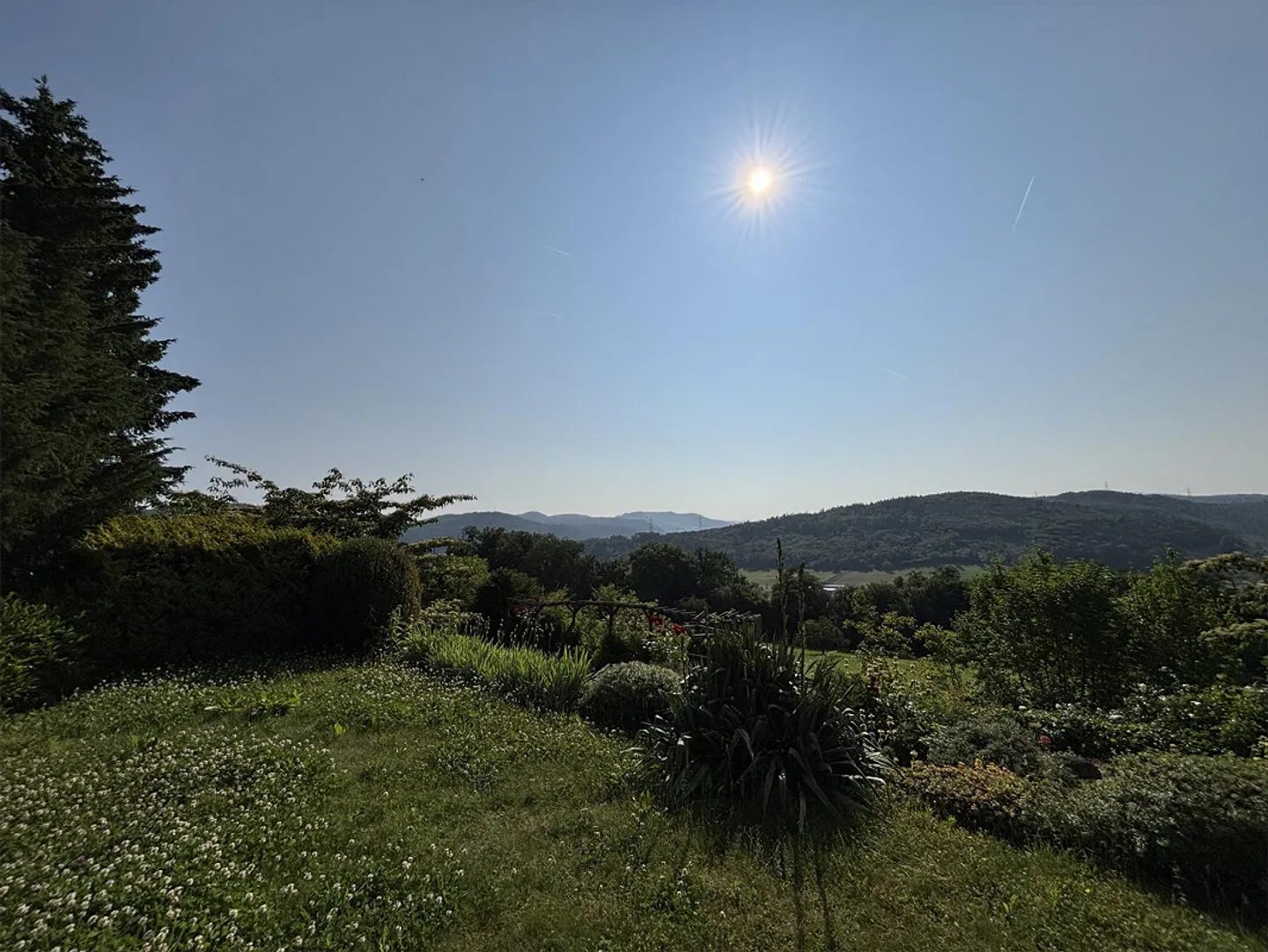 Maison individuelle de 4,5 pièces à rénover avec vue imprenable - Photo 3 sur 10