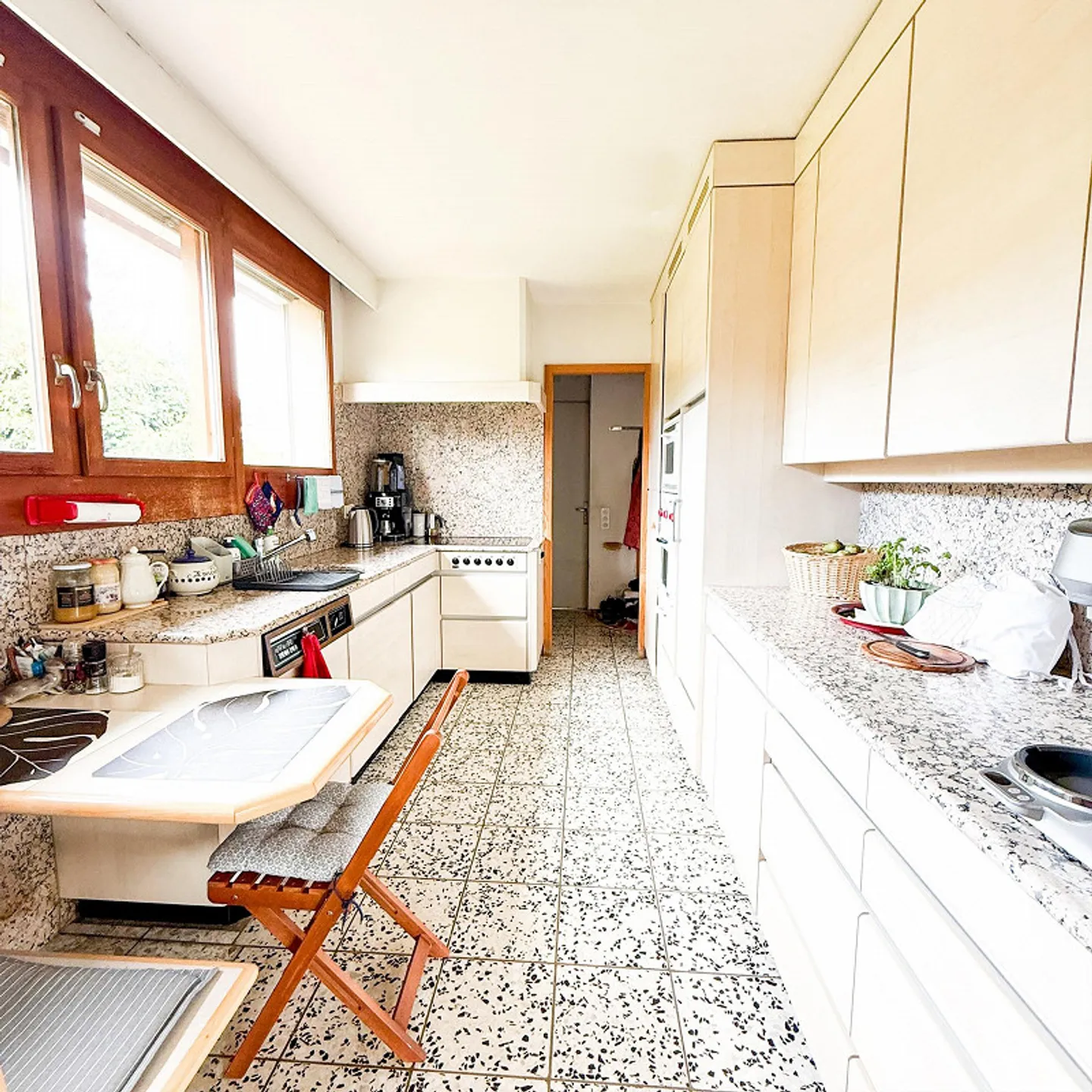 Maison individuelle de 4,5 pièces à rénover avec vue imprenable - Photo 4 sur 10