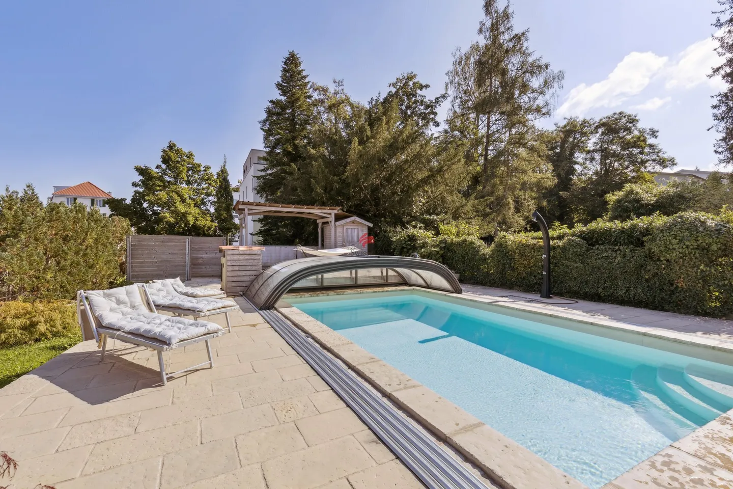 Charmante Maison Familiale avec Piscine - Photo 1 sur 15