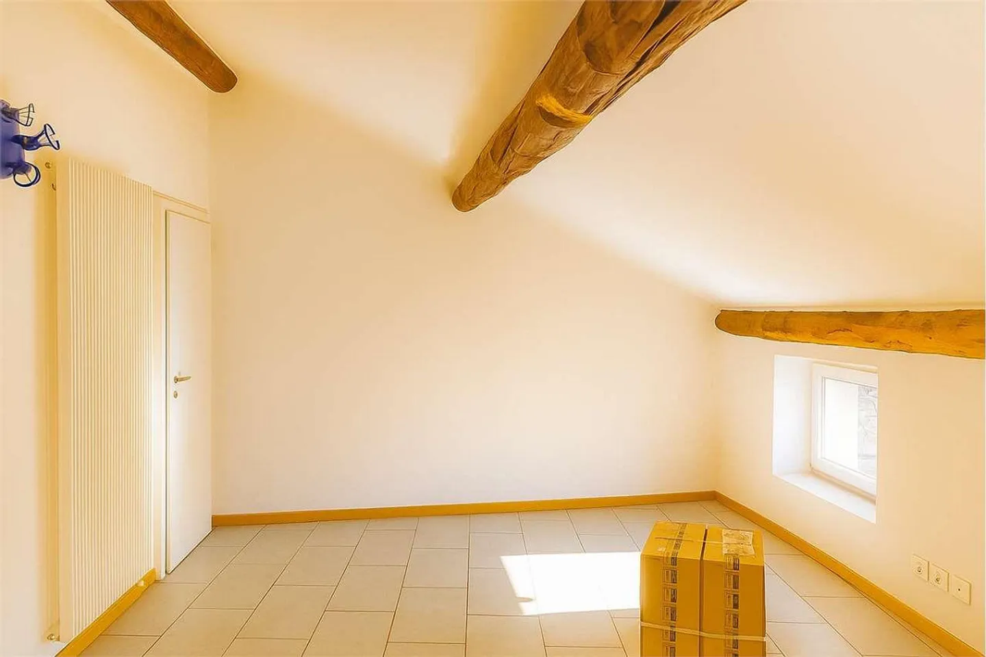 Charmantes Altbauhaus zur Miete - Foto 7 von 8