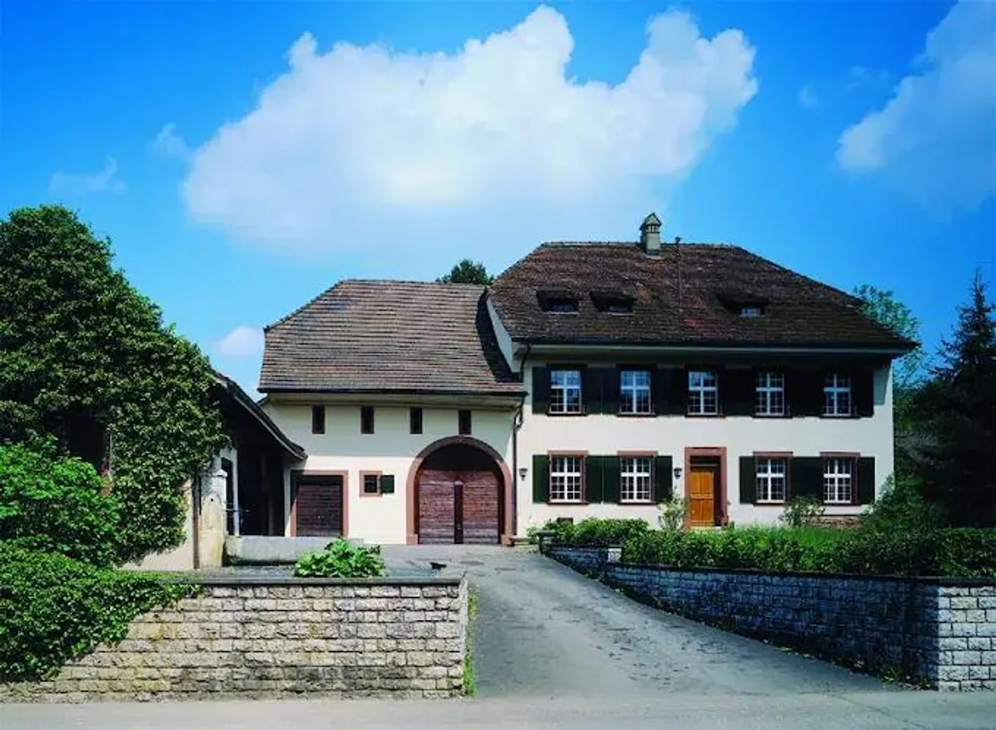 SINGLE GARAGE FOR RENT IN ORMALINGEN! - Photo 1 of 1