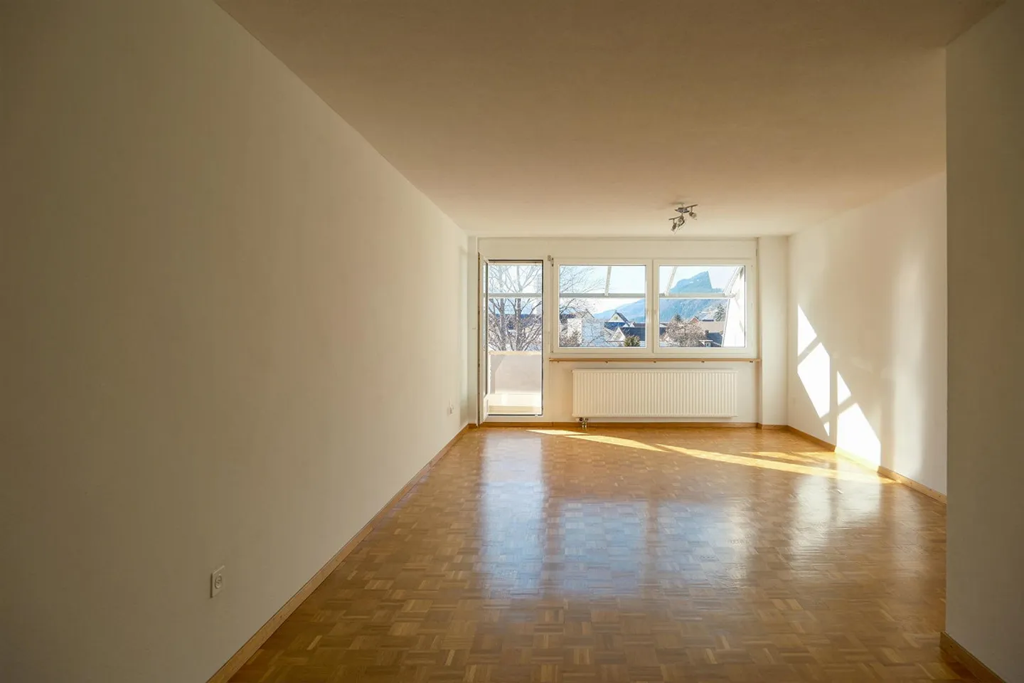 Sonnige 4.5-Zimmer-Wohnung in Chur - Foto 4 von 15