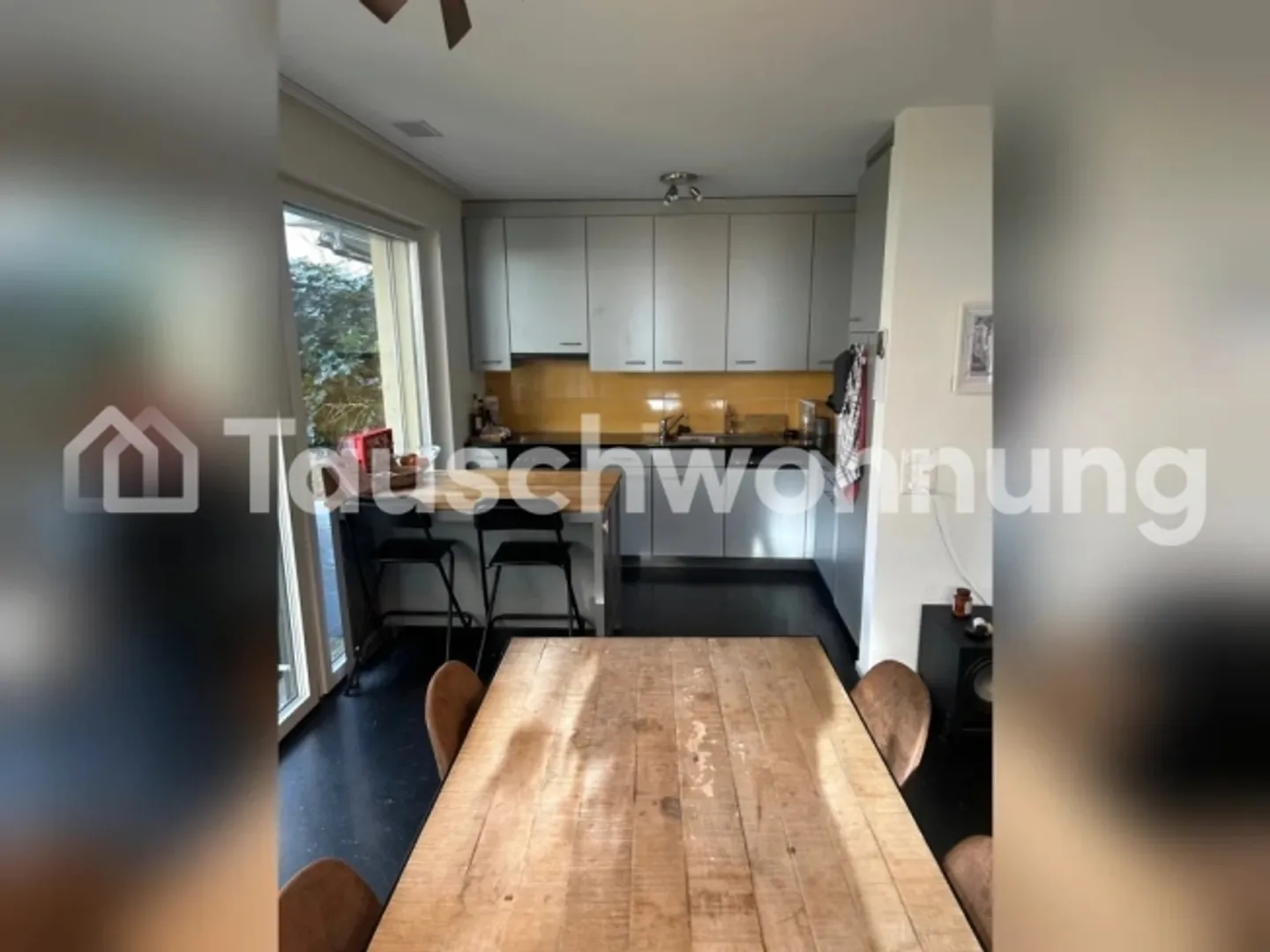 City Oasis with 3 Rooms for Exchange for Something Larger - Photo 2 of 6