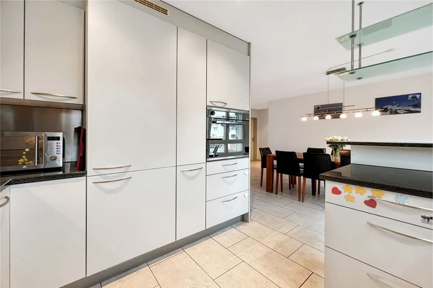 Moderne 4½-Zimmerwohnung mit Balkon - Foto 10 von 13