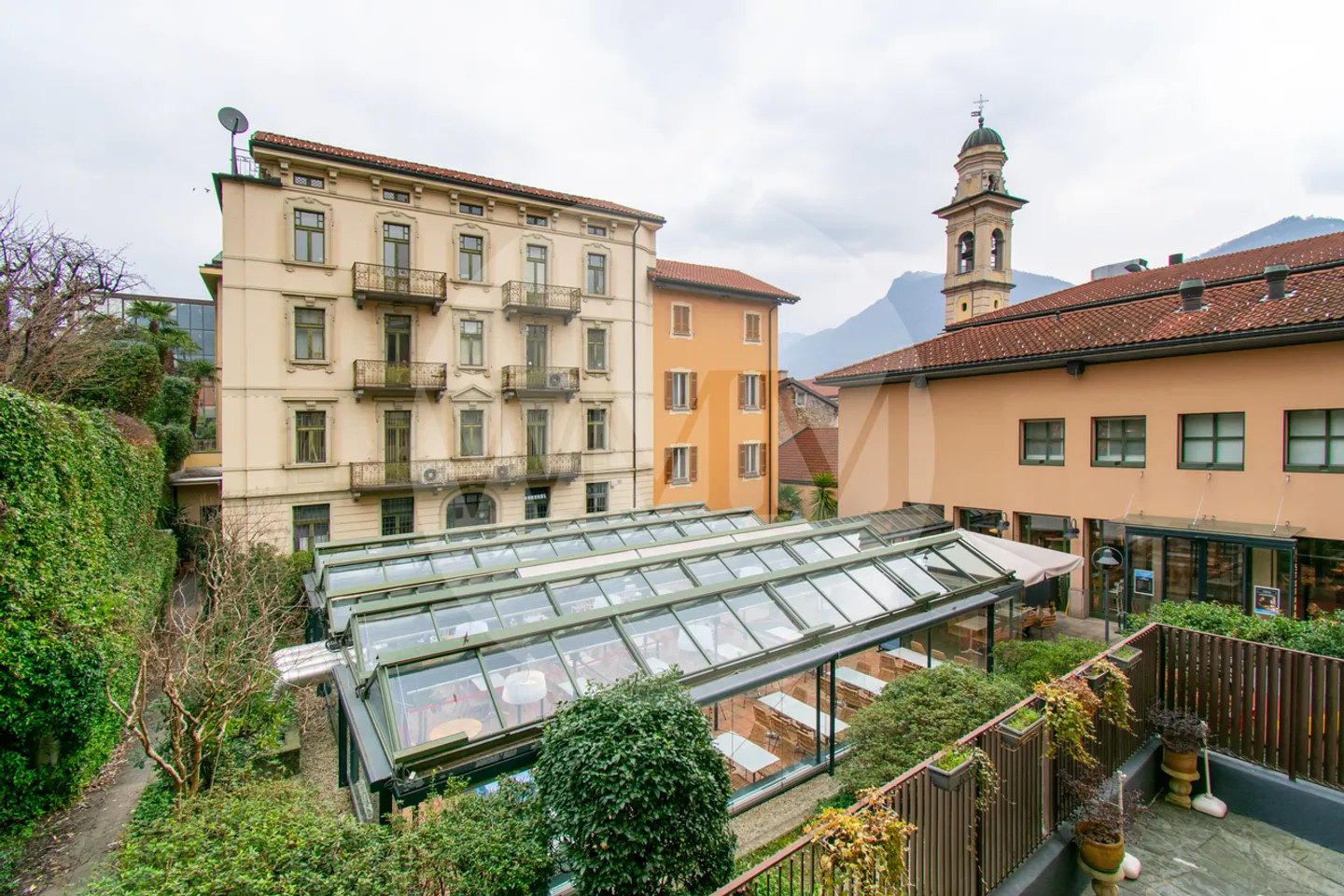 SPACIOUS 2.5 ROOMS IN CITY CENTER - Photo 13 of 14