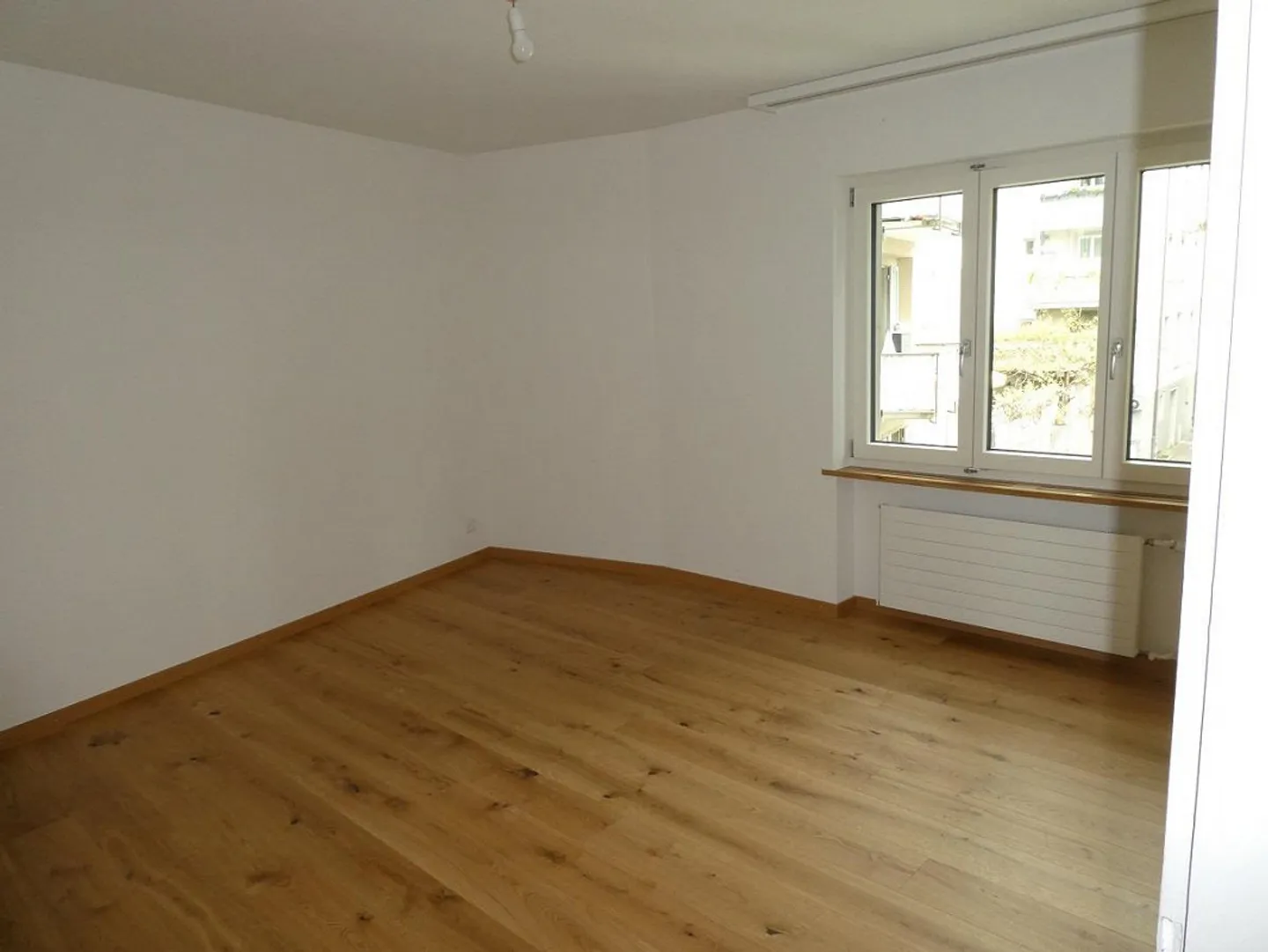 Helle sonnige 3 ½ Zimmerwohnung - Foto 3 von 11