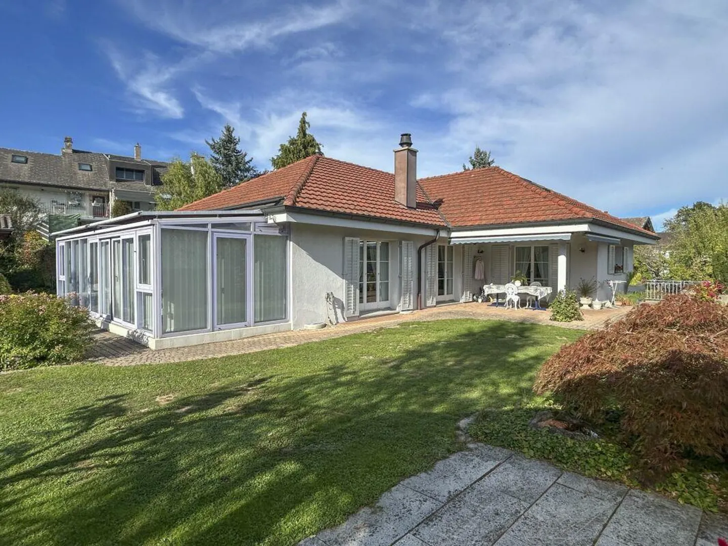 Detached single-family house in a quiet neighborhood - Photo 14 of 21