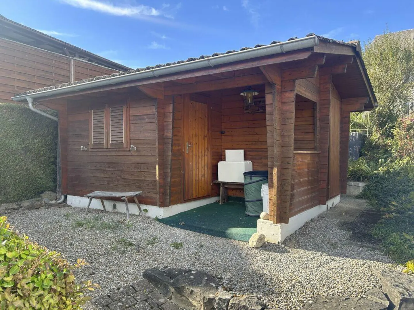 Detached single-family house in a quiet neighborhood - Photo 19 of 21