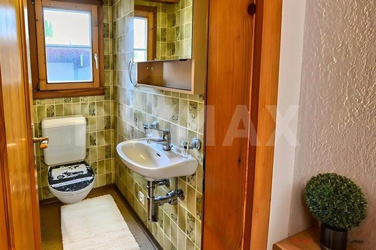 Affascinante casa unifamiliare con carattere storico e comfort abitativo moderno - Foto 7 di 13