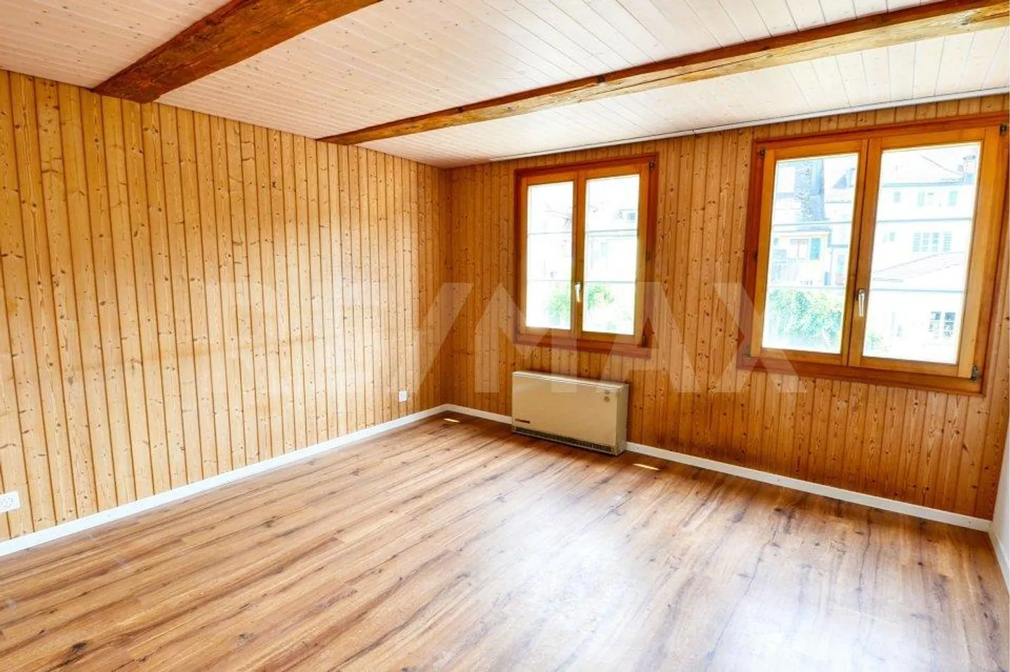 Affascinante casa unifamiliare con carattere storico e comfort abitativo moderno - Foto 11 di 13