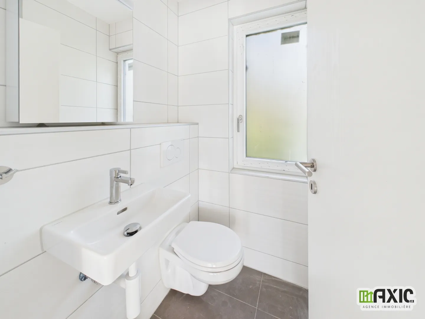 For sale - Beautiful 3.5-room apartment of 75 m² bright on the 2nd floor - Photo 14 of 20