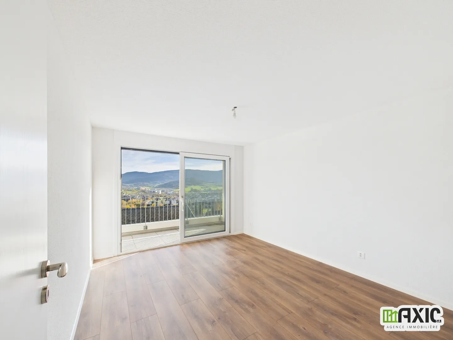 For sale - Beautiful 3.5-room apartment of 75 m² bright on the 2nd floor - Photo 10 of 20