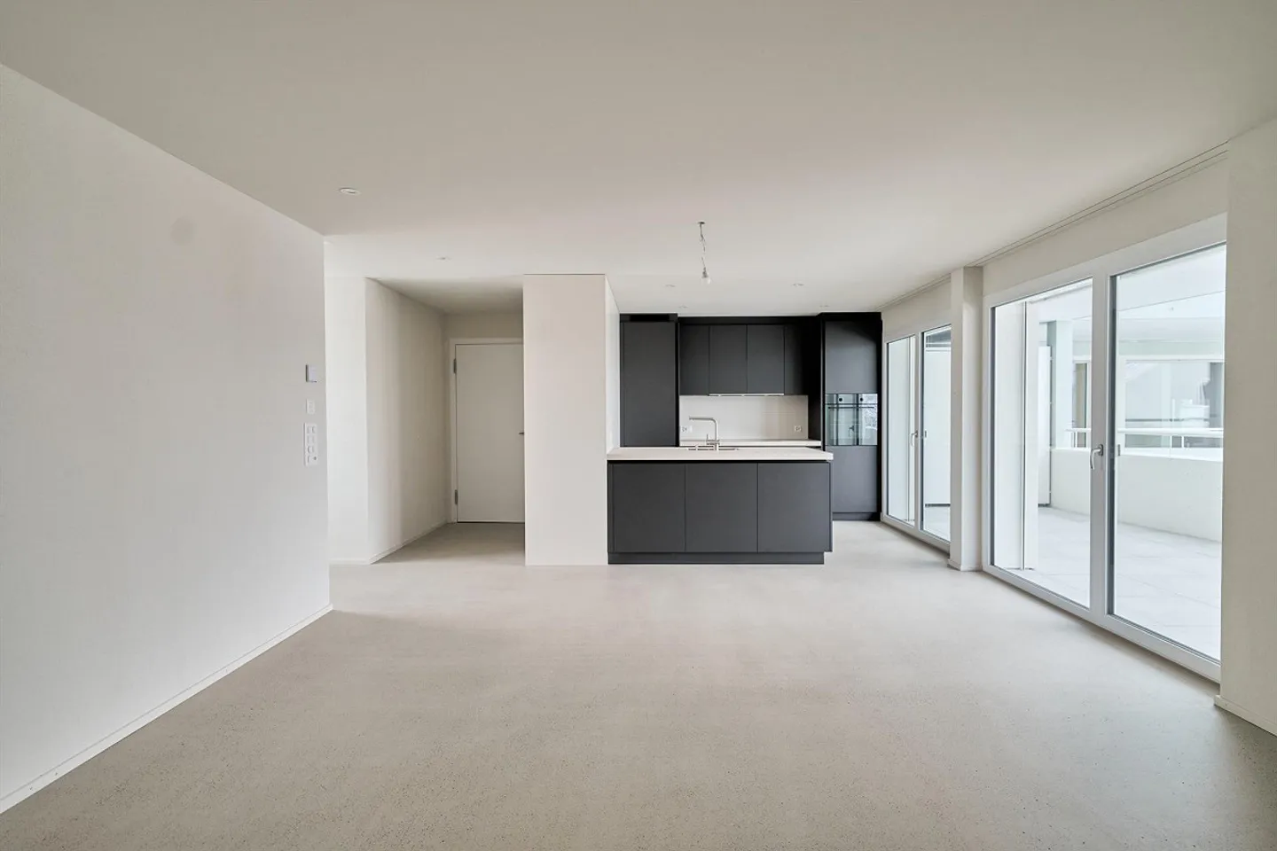 Appartamento moderno e centralmente situato nello standard di proprietà - Foto 3 di 19