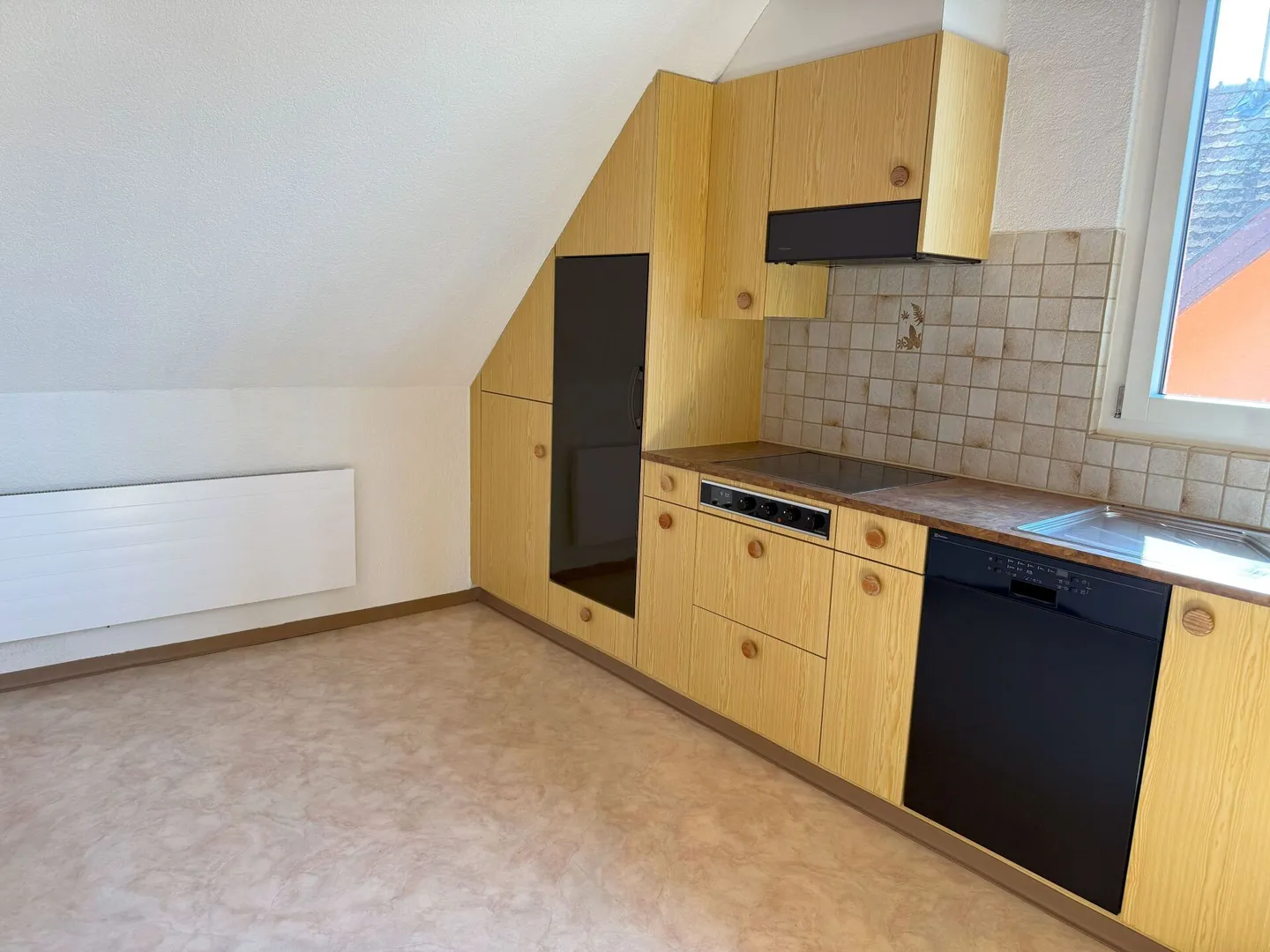 renovierte 4.5-Zimmer Maisonettewohnung mit Seesicht in Bahnhofsnähe - Foto 5 von 14