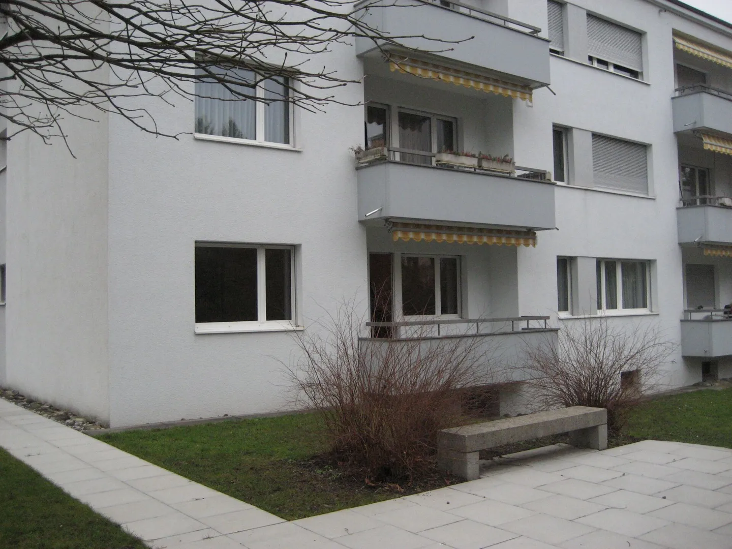 Grosszügige, helle Wohnung im ruhigem Wohnquartier - Foto 1 von 9