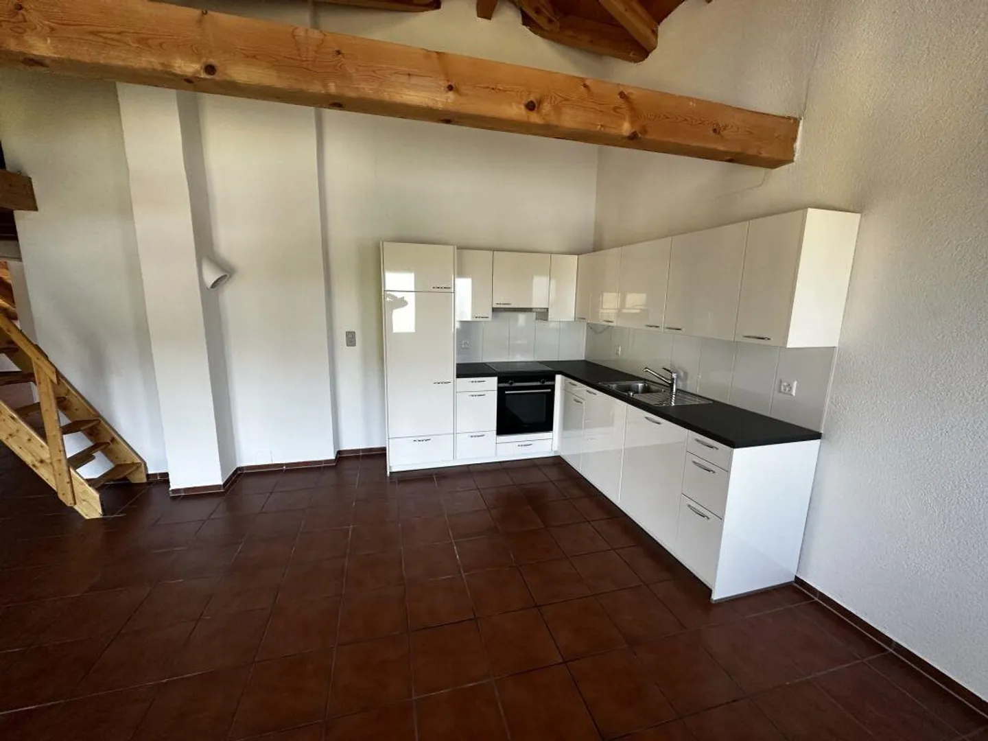 Charmante 3.5-Zimmer-Penthouse - Foto 2 von 9