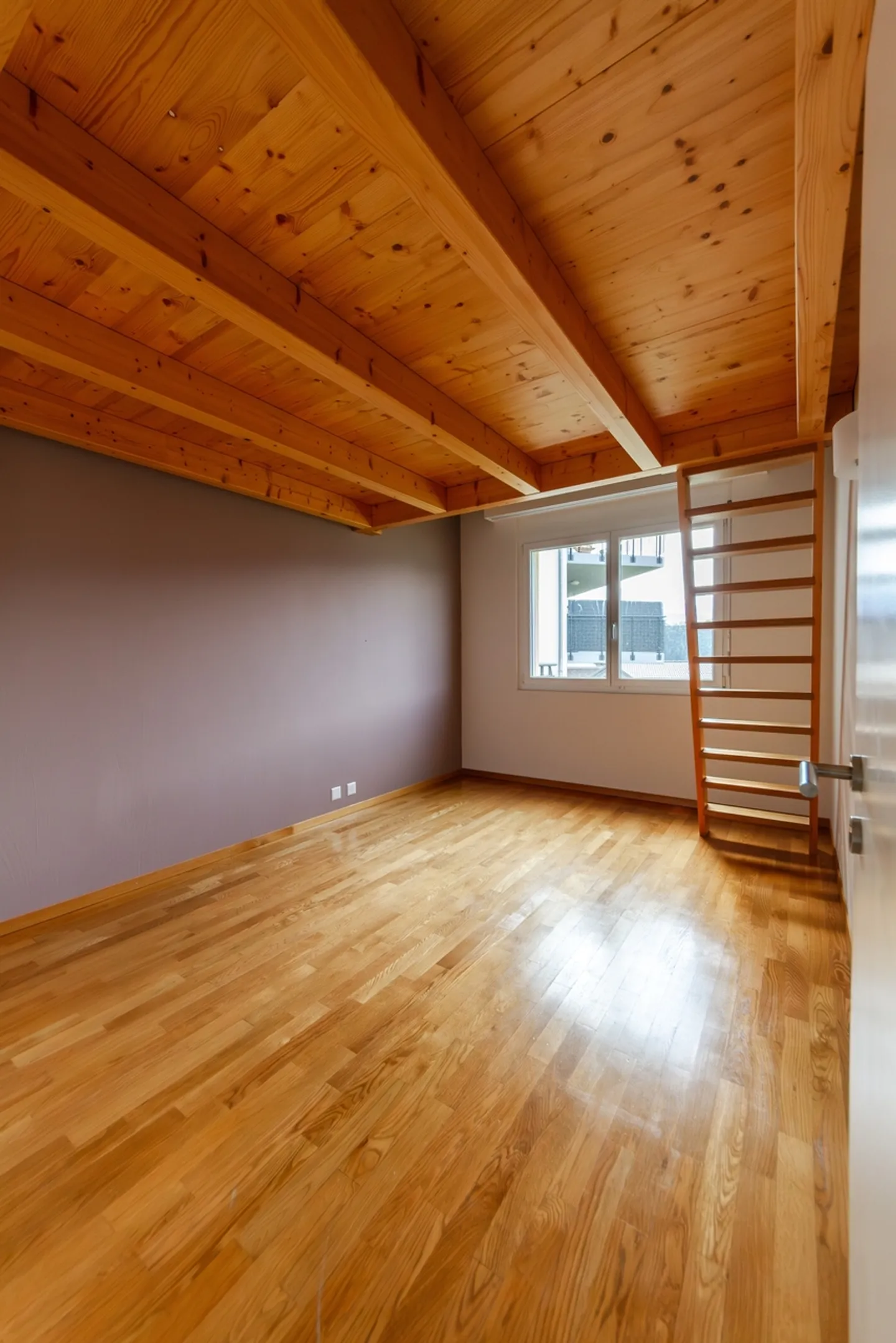 Appartamento luminoso 4.5 locali - Foto 6 di 11