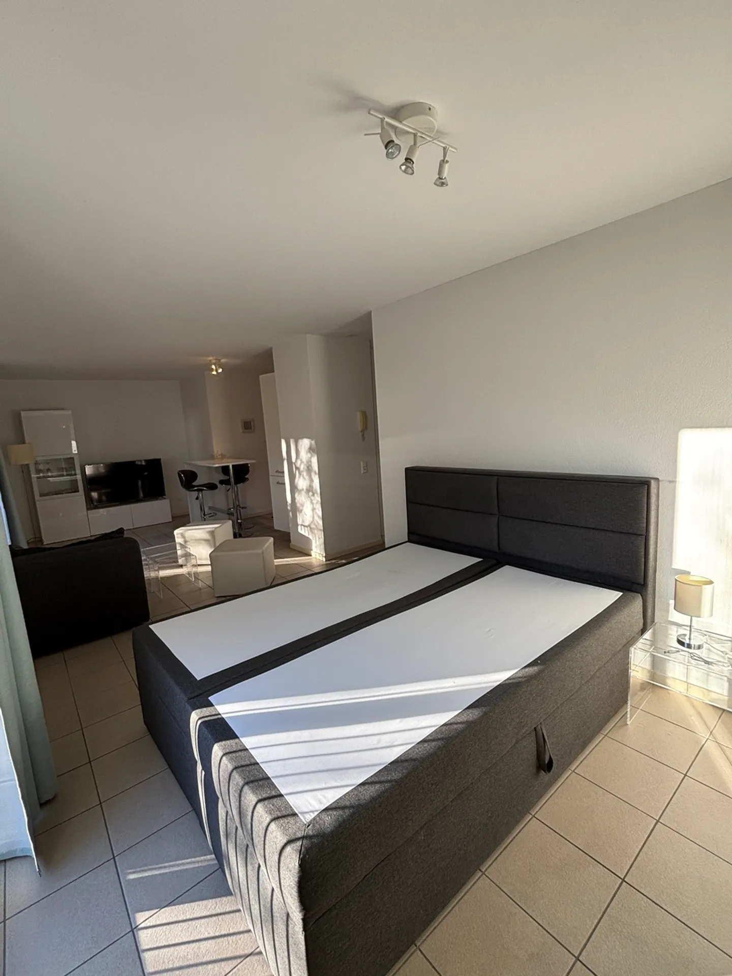 Appartement à louer à Giubiasco, élégant studio meublé - Photo 8 sur 10