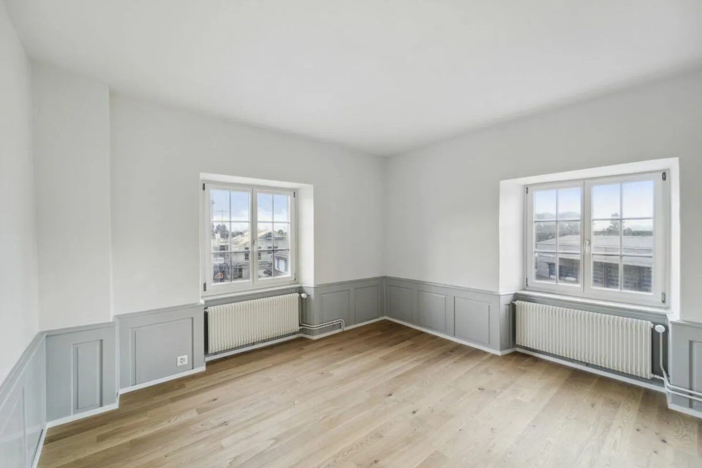 Appartement 4.5 pièces comme neuf dans un emplacement idéal - Photo 2 sur 7