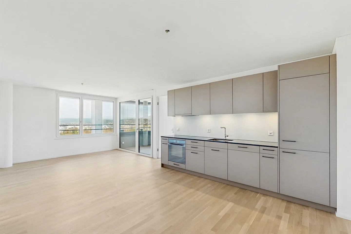 Modernes Apartment mit Aussicht - Foto 2 von 8