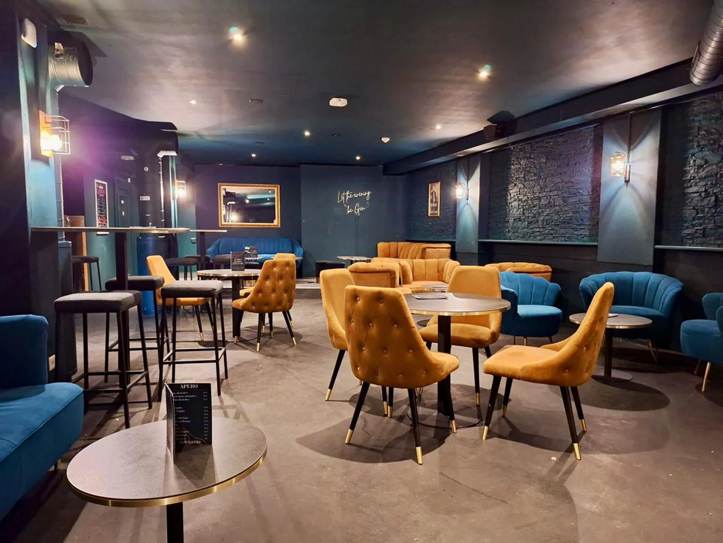 Established Bar Downstairs Olten in Central 1A Location - Photo 6 of 7