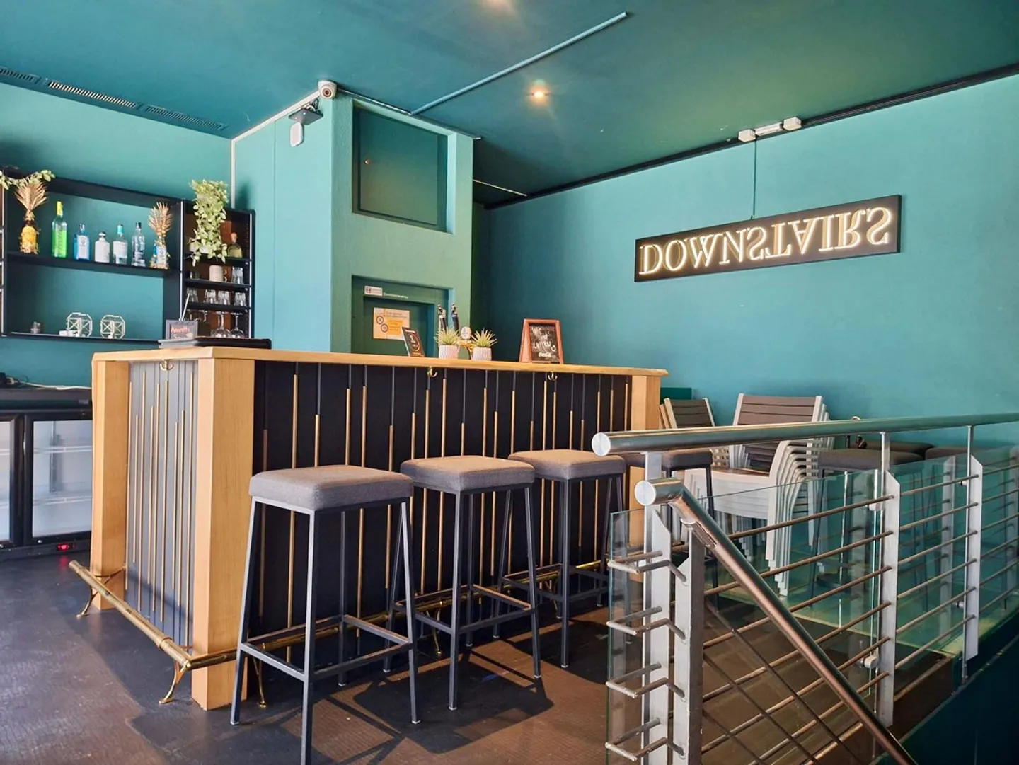 Established Bar Downstairs Olten in Central 1A Location - Photo 2 of 7