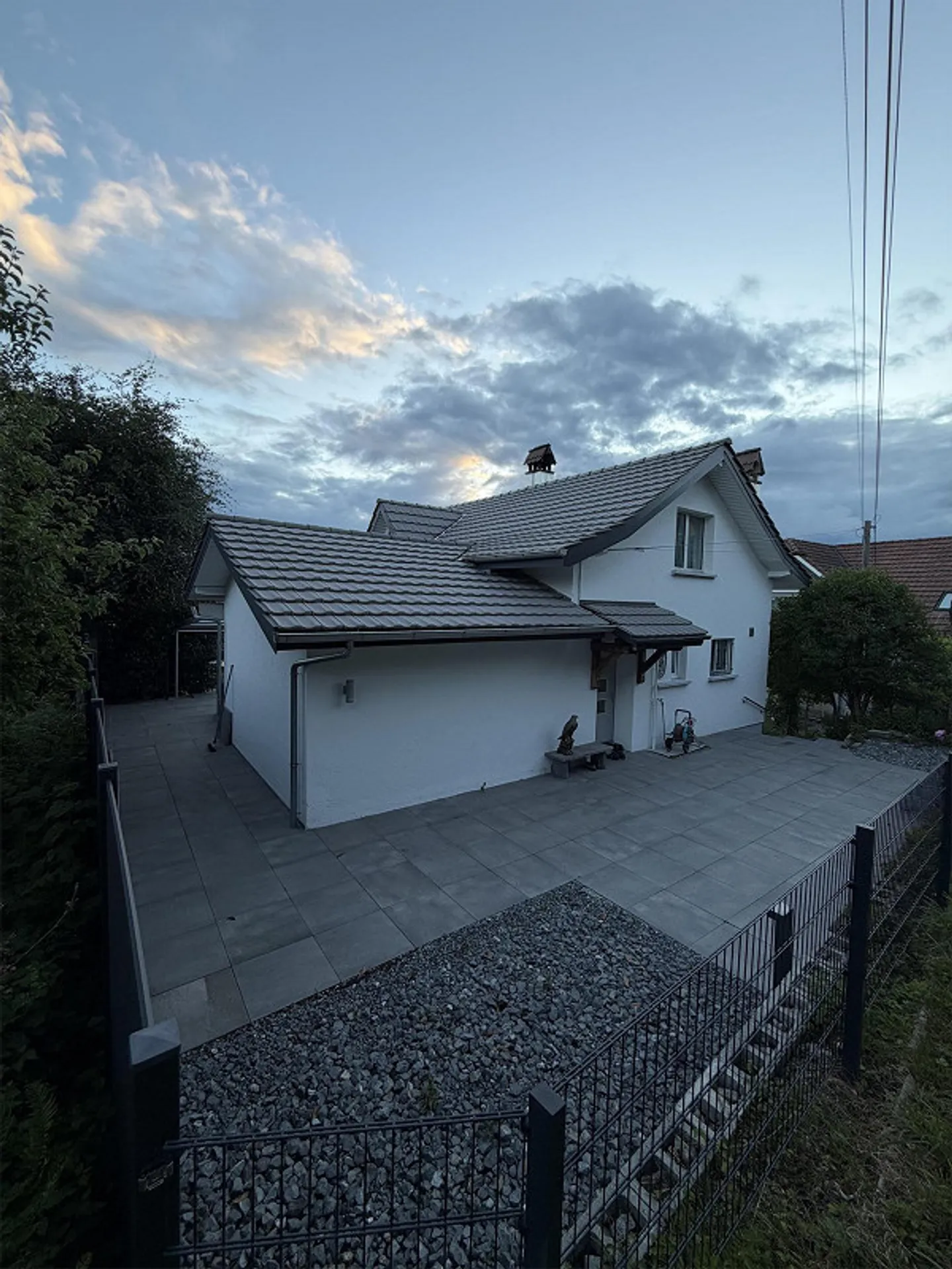 Breathe new happiness into this house! - Photo 2 of 22