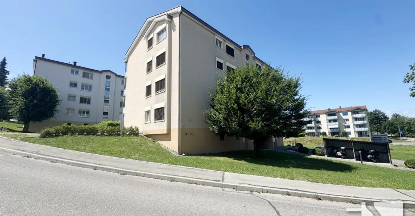 Appartement spacieux de 5 pièces - Photo 6 sur 6