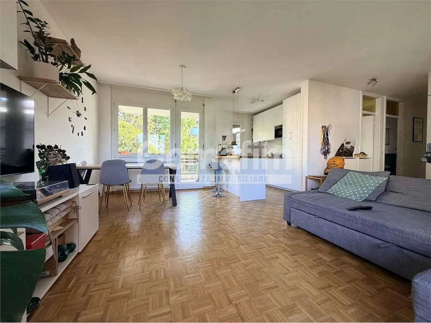 Viganello - Bright 3.5-room apartment with large terraces and parking - Photo 2 of 13