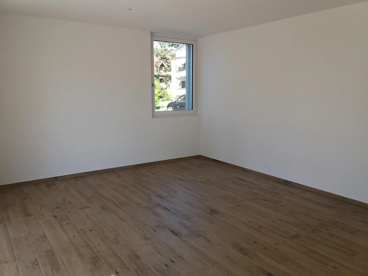 Sunny 3.5-room apartment in the heart of Seuzach - Photo 5 of 7