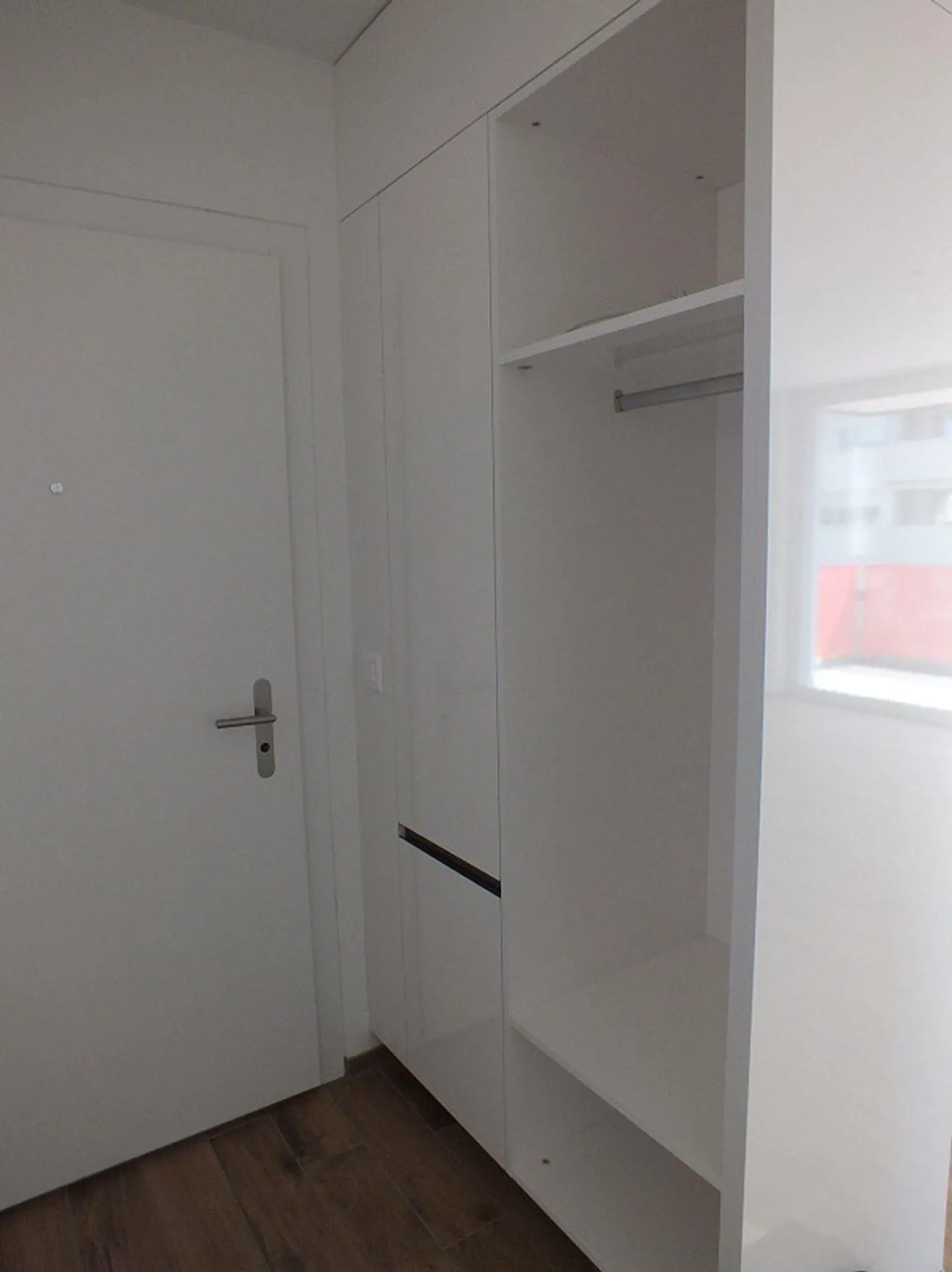 Sunny 3.5-room apartment in the heart of Seuzach - Photo 6 of 7