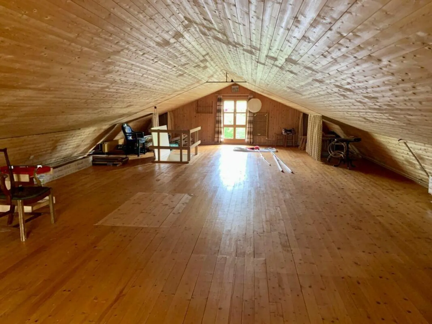 Einfamilienhaus im Grünen mit Top Aussicht und Umschwung - Foto 9 von 15