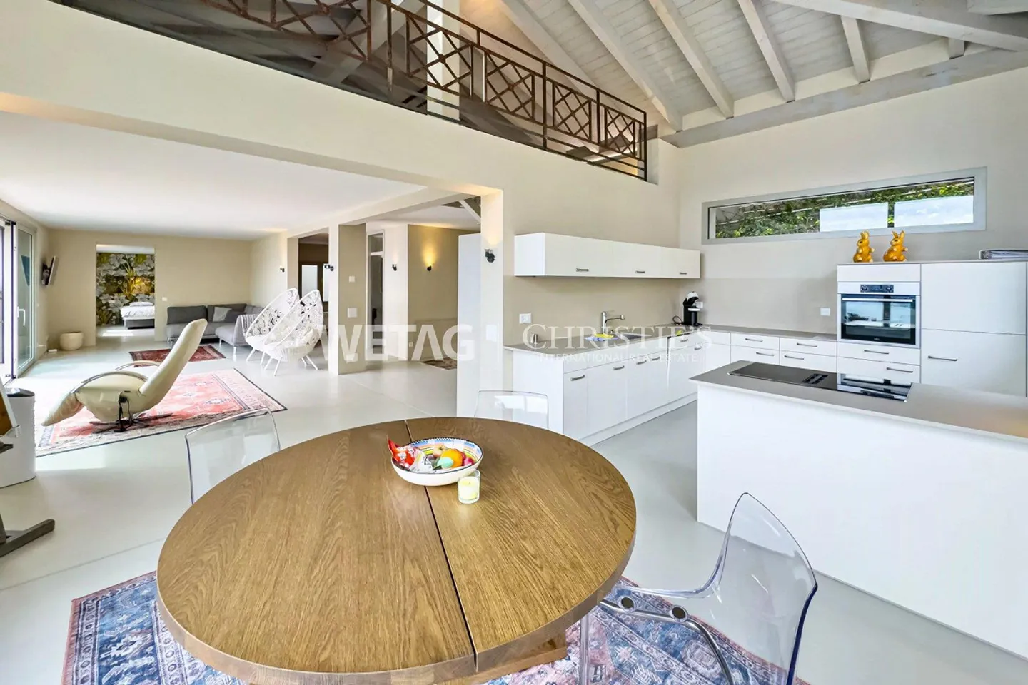 Modern villas with light-flooded interiors & magnificent lake views in Ronco sopra Ascona for sale - Photo 8 of 13