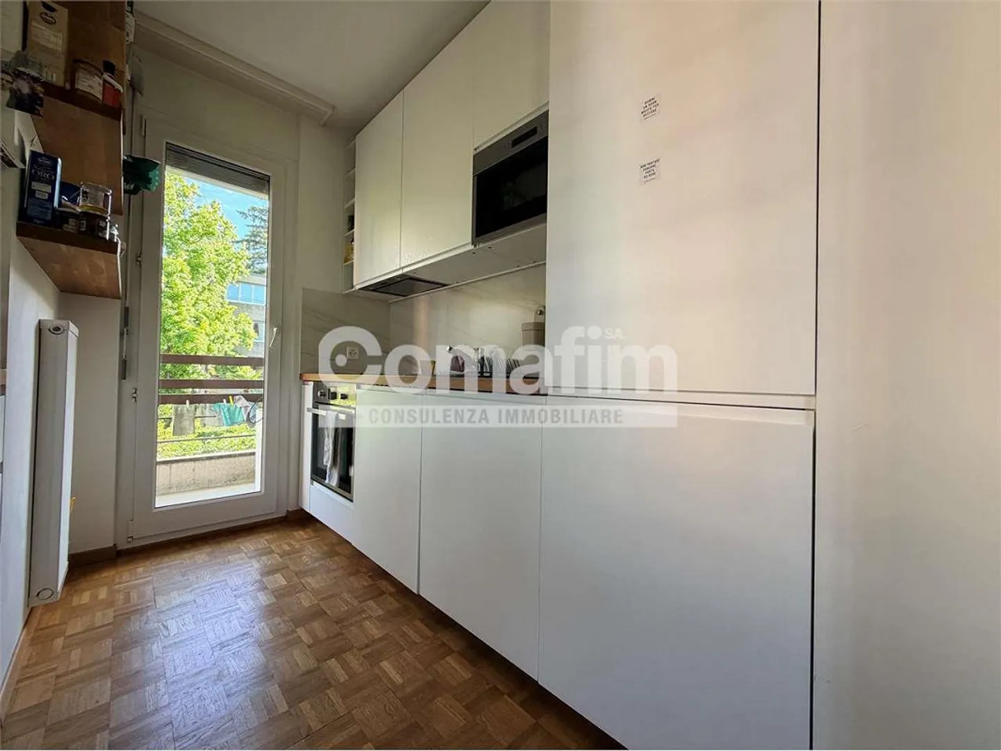 Viganello - Bright 3.5-room apartment with large terraces and parking - Photo 5 of 13
