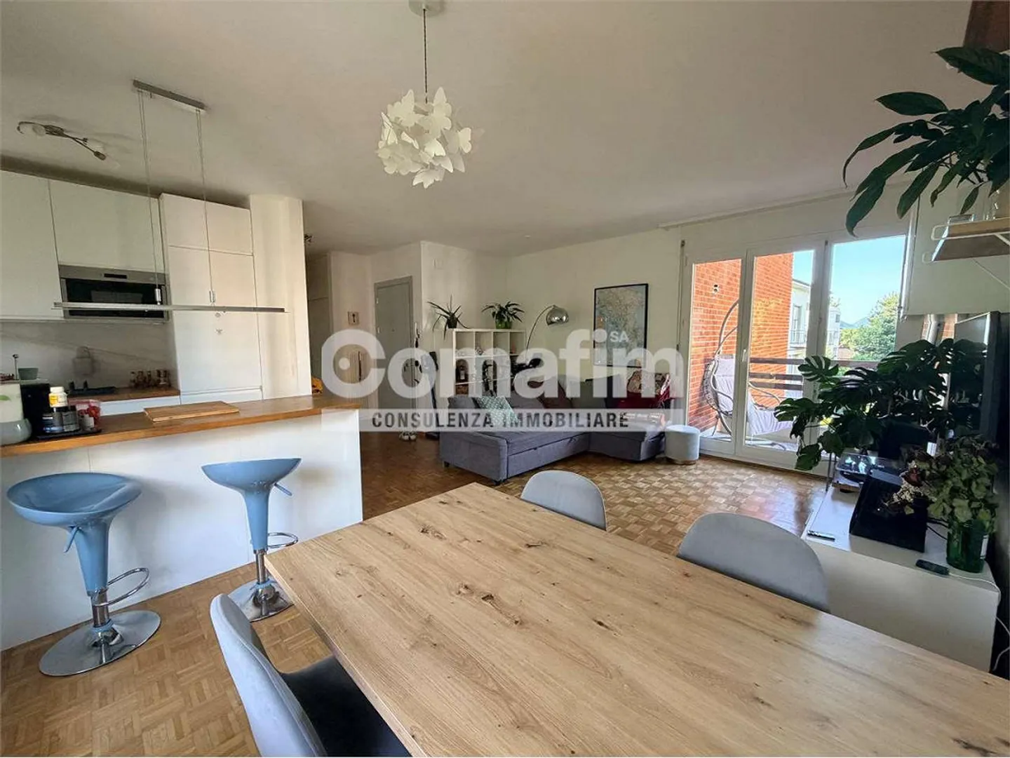 Viganello - Bright 3.5-room apartment with large terraces and parking - Photo 6 of 13