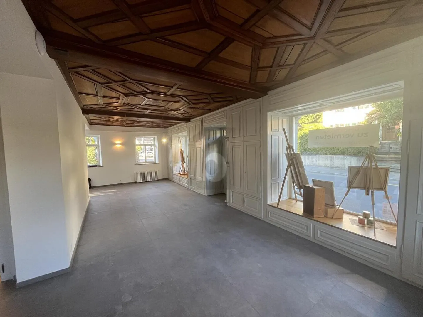 CHARM MEETS SPACE - ELEGANT AND SIMPLE - Photo 2 of 6