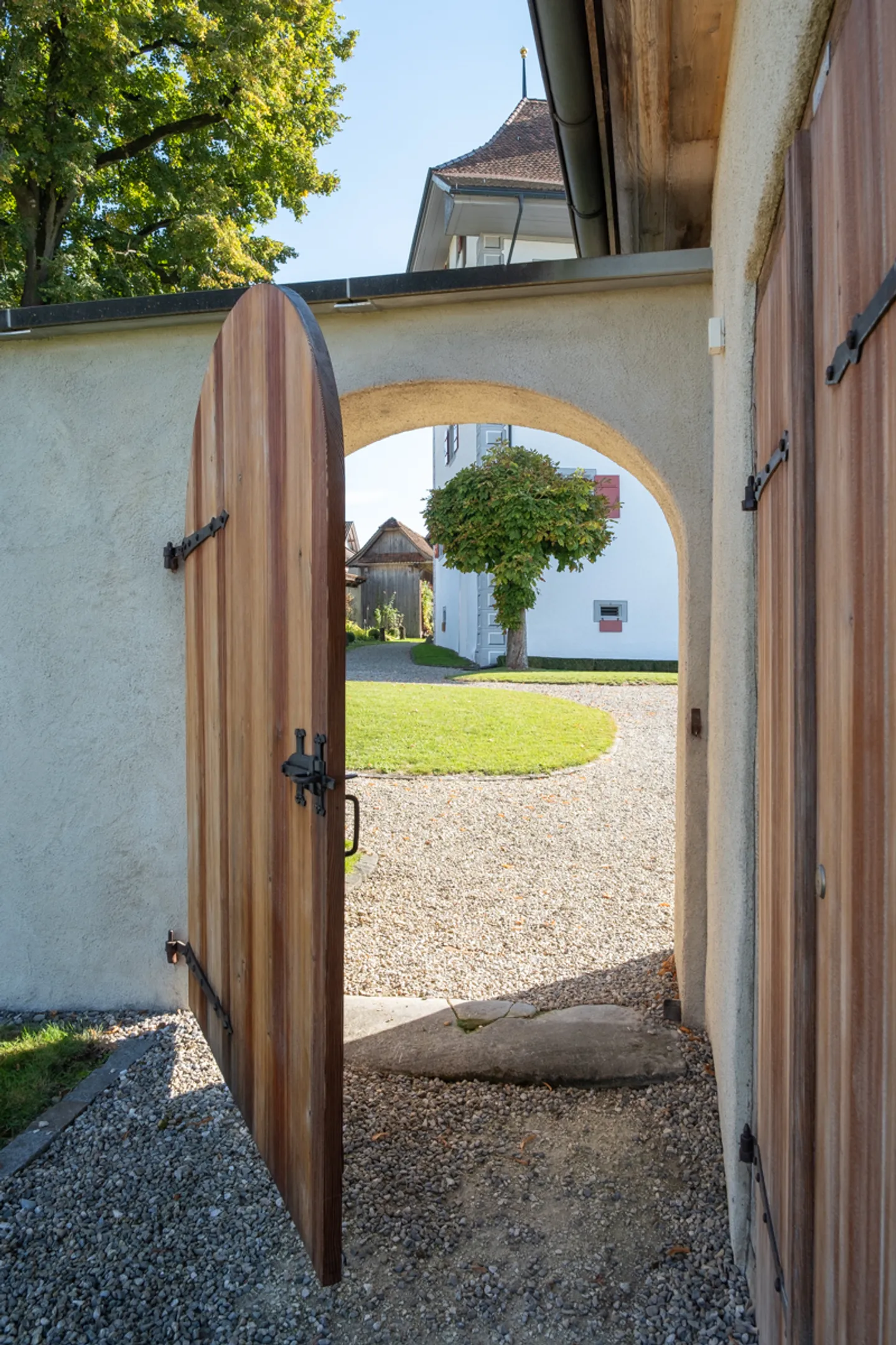 Renovated 7-Room Farmhouse - Photo 4 of 24