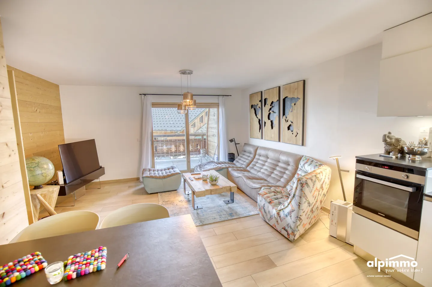 Appartement 3.5p de luxe en très bon état à vendre à Haute-Nenda - Photo 2 sur 12