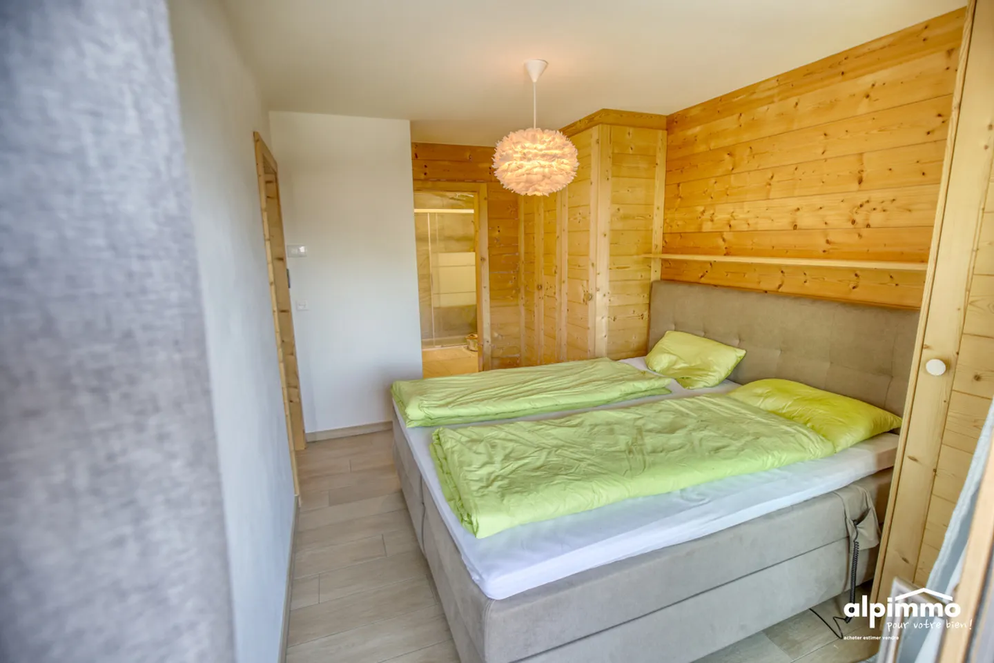 Appartement 3.5p de luxe en très bon état à vendre à Haute-Nenda - Photo 8 sur 12