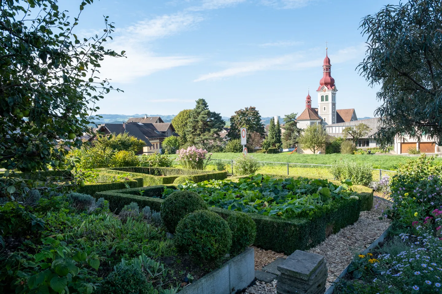 Renovated 7-Room Farmhouse - Photo 21 of 24