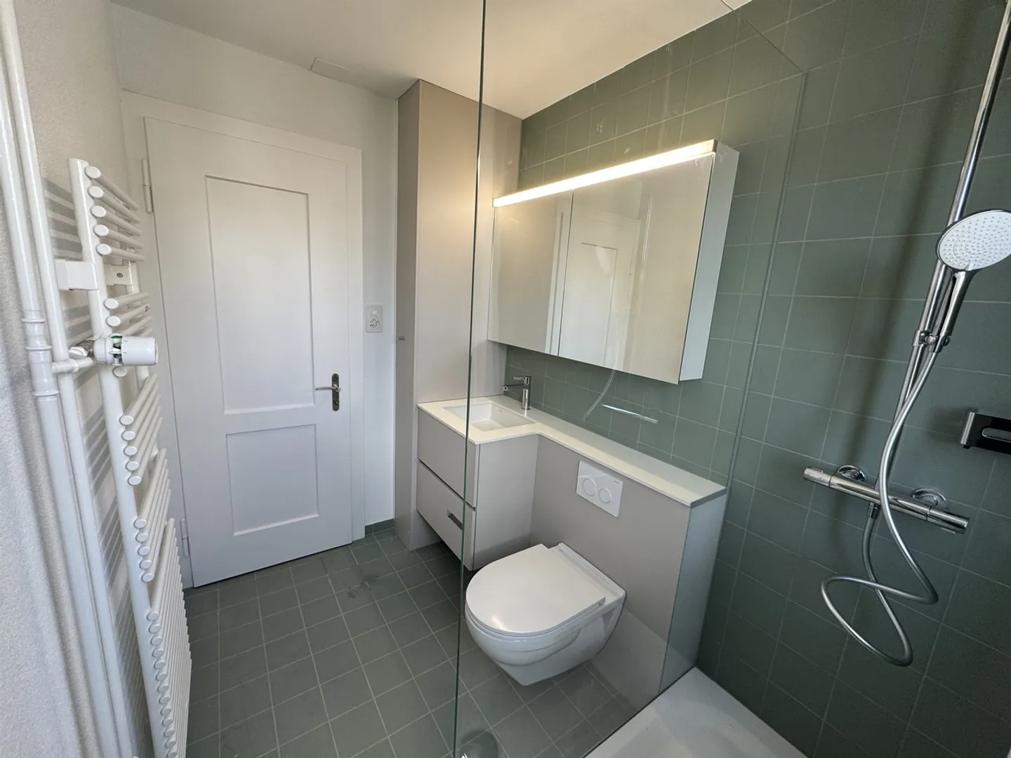 Here ends your apartment search - freshly renovated 4-room apartment in... - Photo 4 of 5