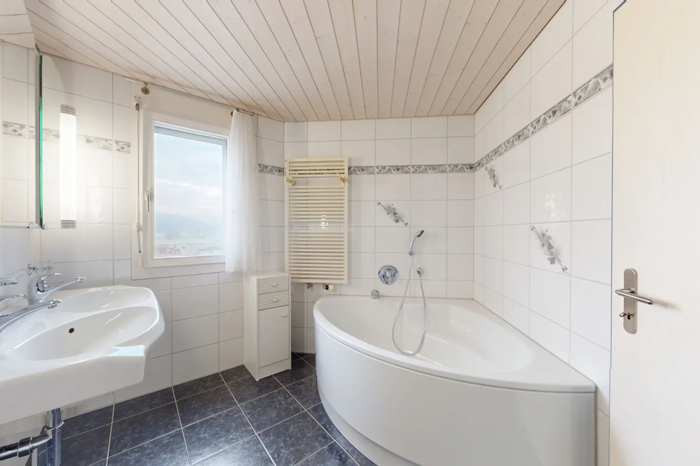 Penthouse avec vue fantastique sur les montagnes - Photo 10 sur 13
