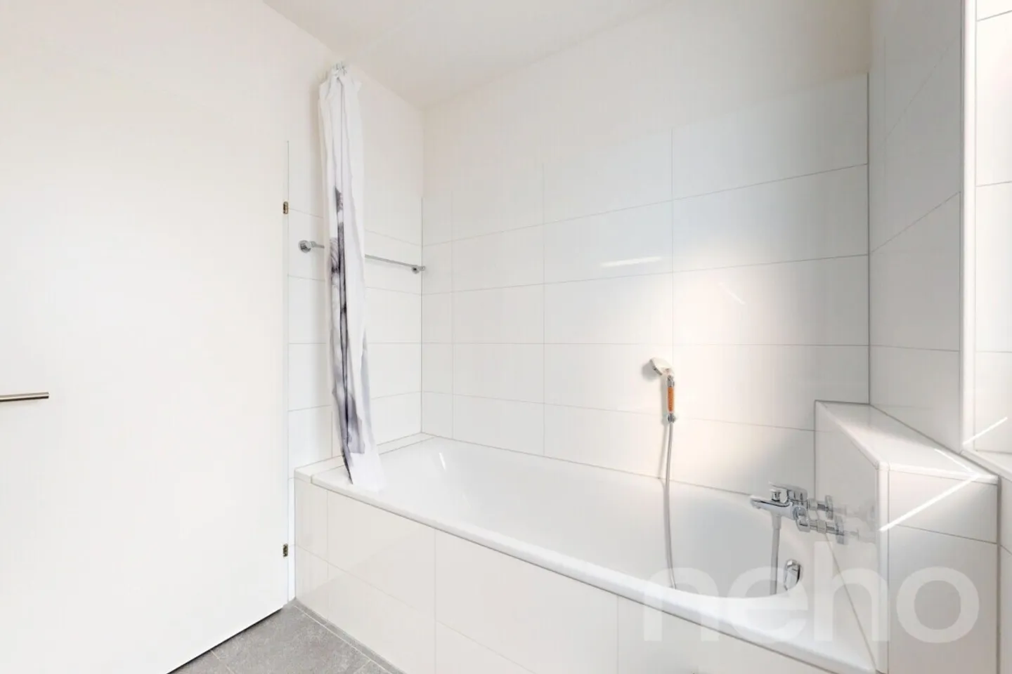 Stylish 3.5-room apartment in Lengwil - Photo 9 of 12